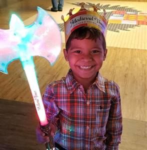 Meet your Posher, Alexis